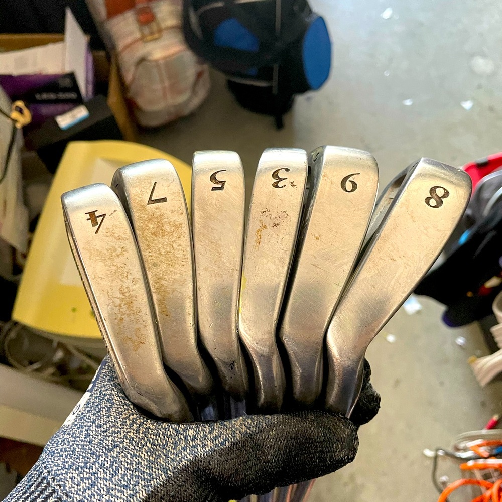 Golf clubs Delta Baron 
6 pc irons